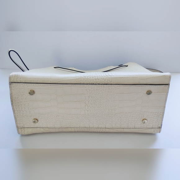 Persaman New York Cream Tote Bag - Picture 4 of 12